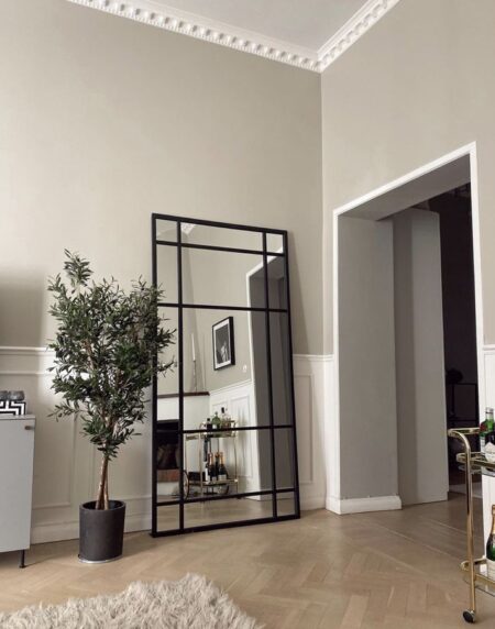 GRID PANEL MIRROR